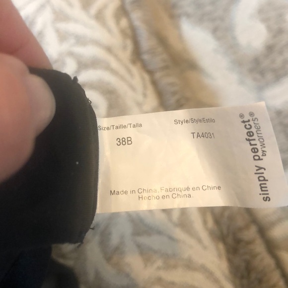 Simply Perfect by Warner’s black bra, 38B - Picture 4 of 4